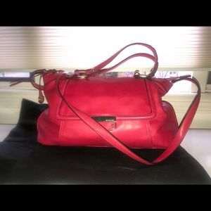 B MAKOWSKY | perfect bag for the holidays